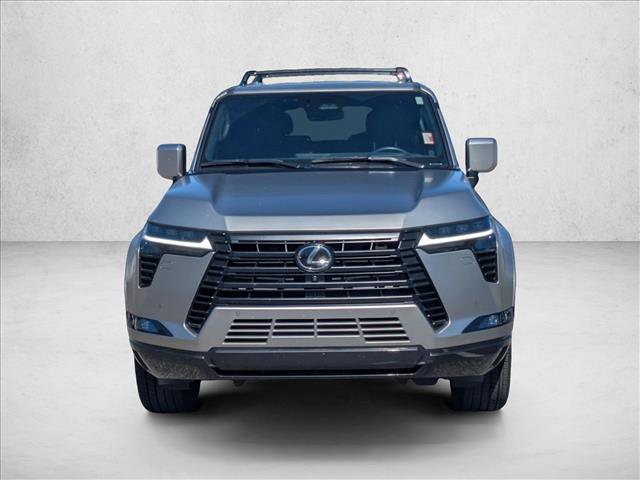 Used 2024 Lexus GX 550 w/ Accessory Package (Z1) image 2