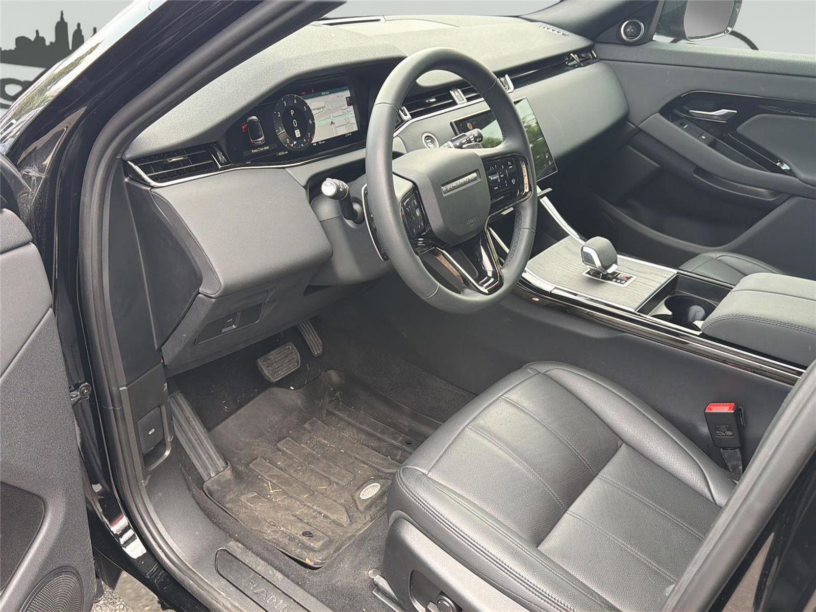Used 2024 Land Rover Range Rover Evoque S AWD/4WD image 10