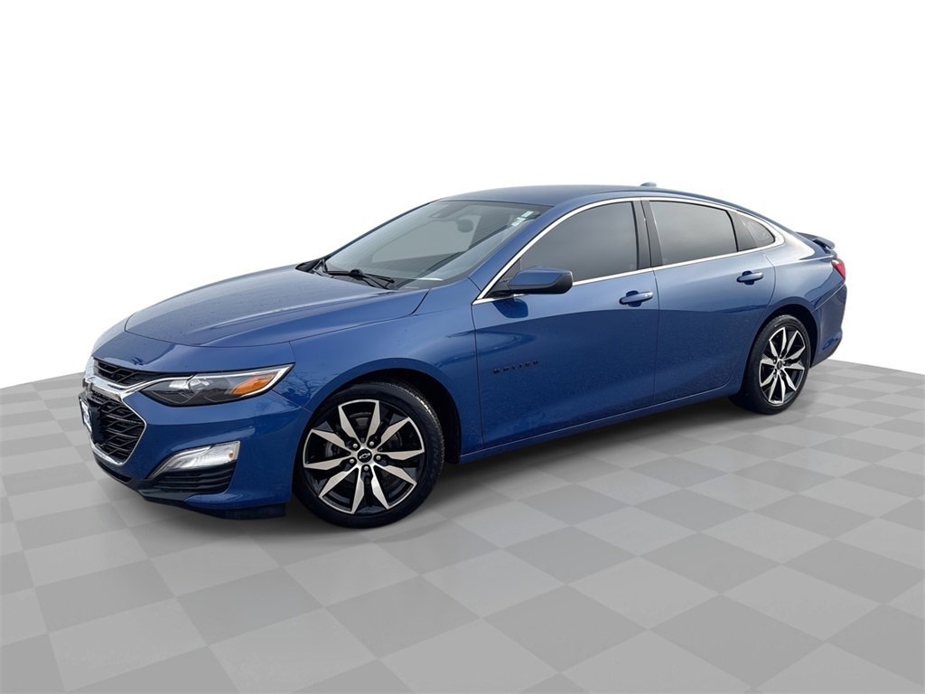 Certified 2023 Chevrolet Malibu RS w/ Driver Confidence Package image 1