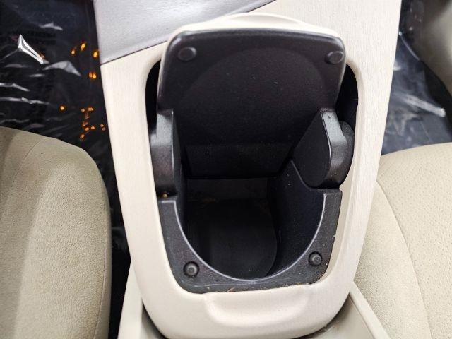 Used 2014 Toyota Prius Three FWD image 18
