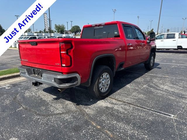 Used 2024 Chevrolet Silverado 2500 LTZ w/ LTZ Convenience Package AWD/4WD image 5