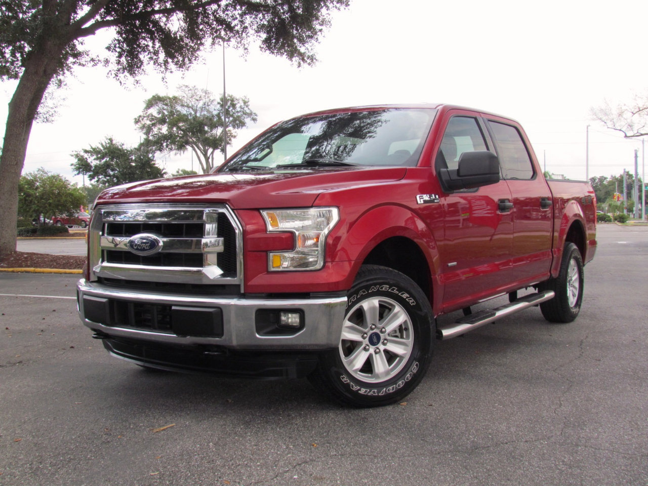 Used 2016 Ford F150 XLT w/ Trailer Tow Package