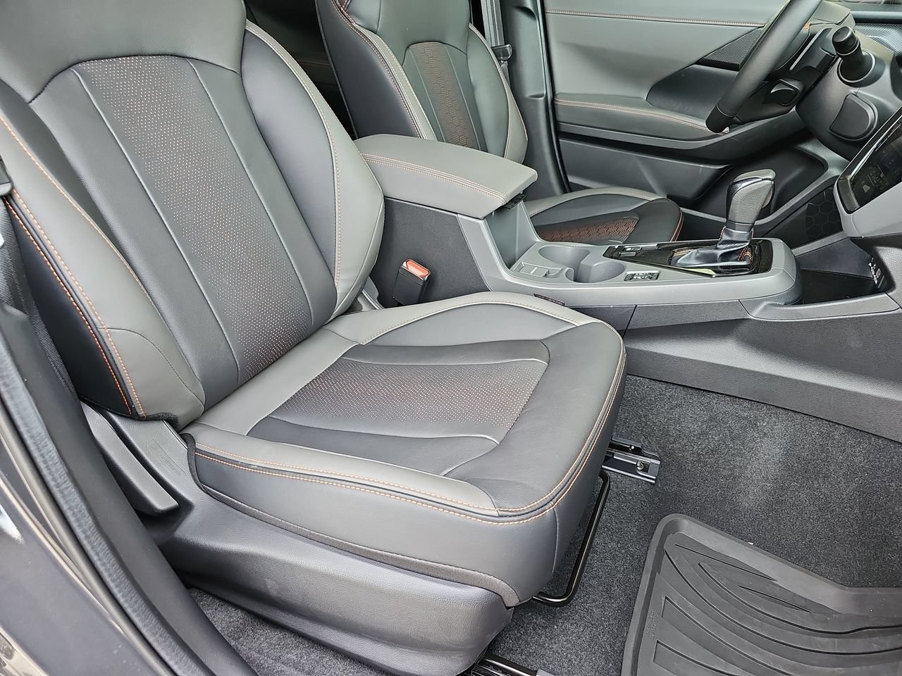 Certified 2026 Subaru Crosstrek 2.5i Limited w/ Crosstrek Mirror Package AWD/4WD image 13