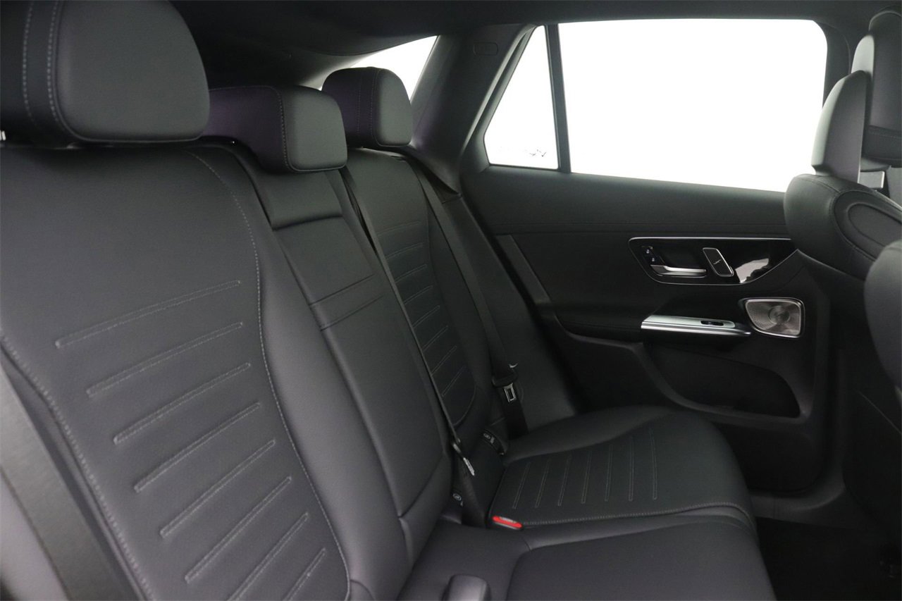 New 2026 Mercedes-Benz GLC 300 image 10