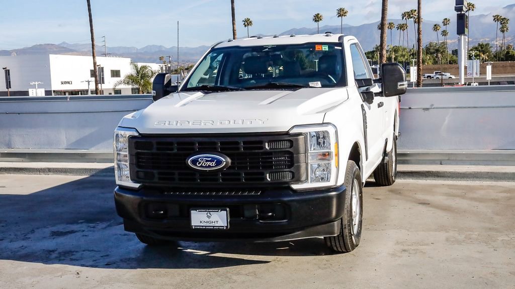 Used 2023 Ford F250 XL w/ 360-Degree Camera Package RWD image 4