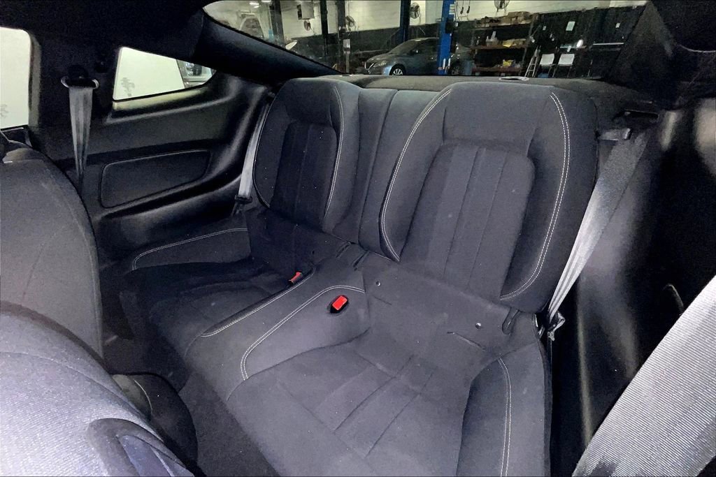 Used 2020 Ford Mustang GT w/ Ford Safe & Smart Package RWD image 32