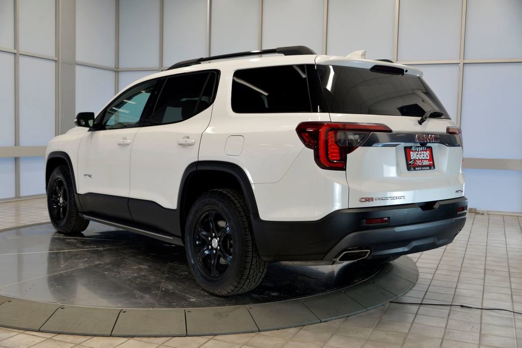 Used 2022 GMC Acadia AT4 w/ Technology Package image 6