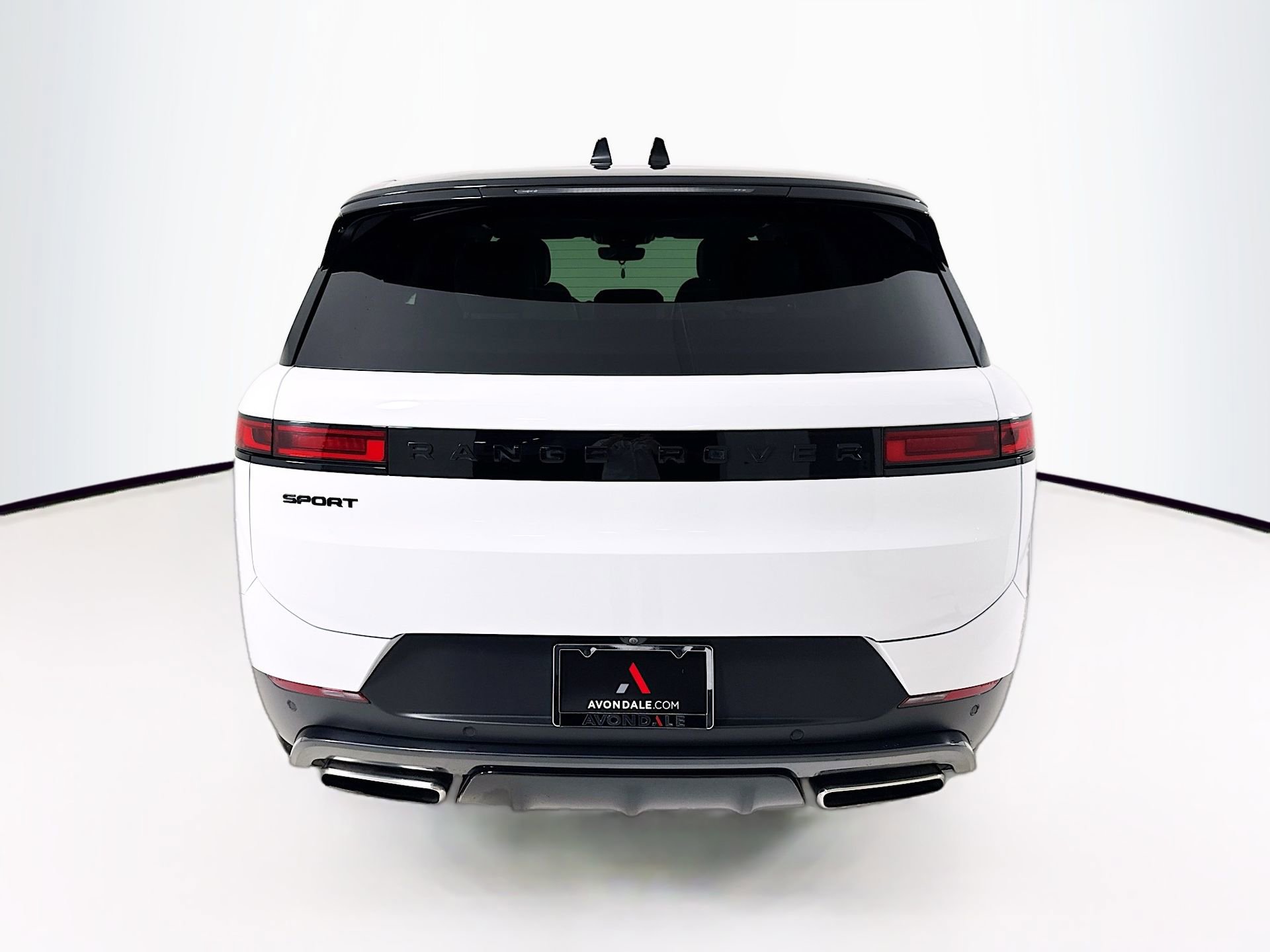 Used 2024 Land Rover Range Rover Sport SE AWD/4WD image 7