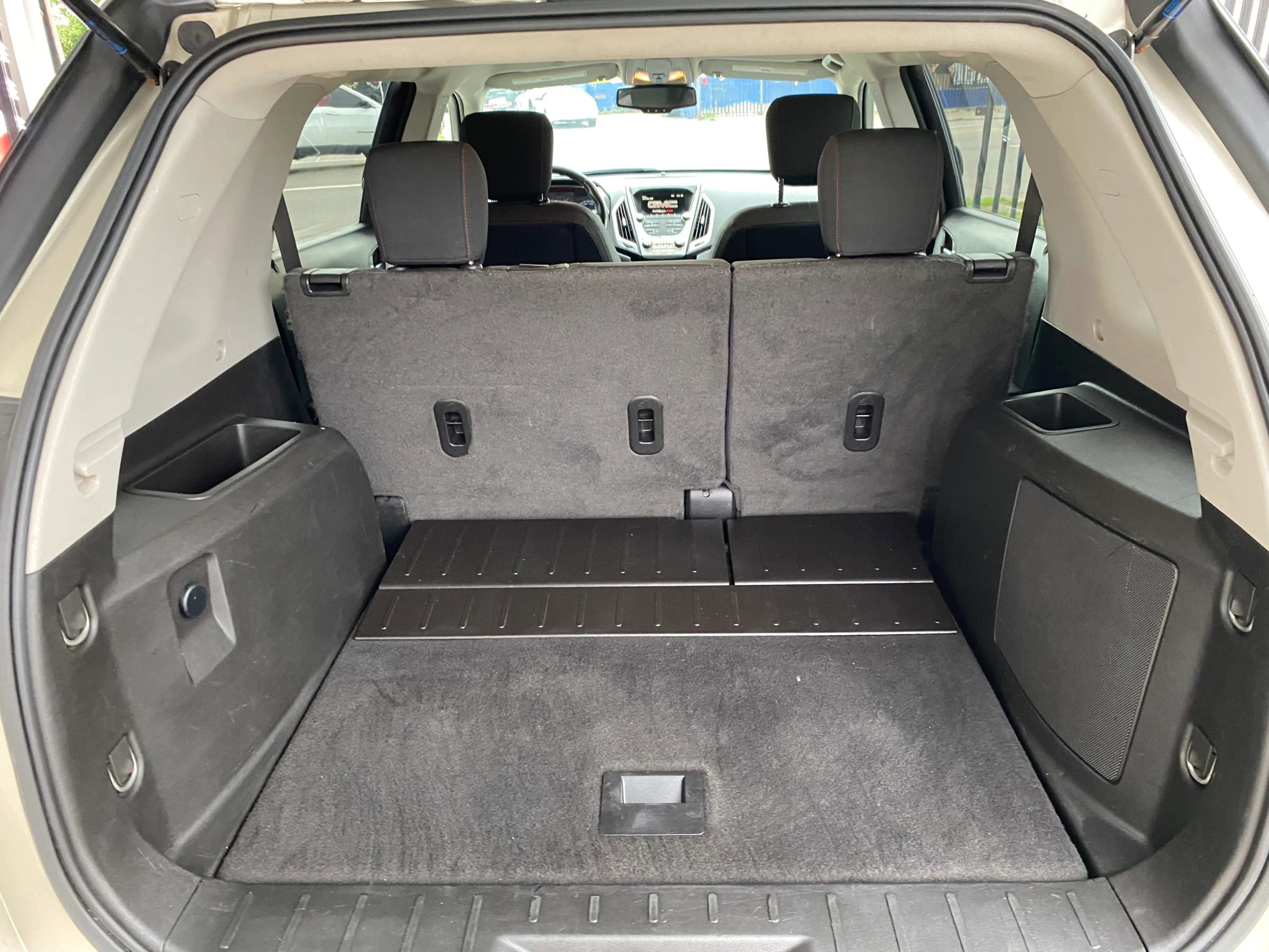 Used 2015 GMC Terrain SLE w/ Convenience Package FWD image 10