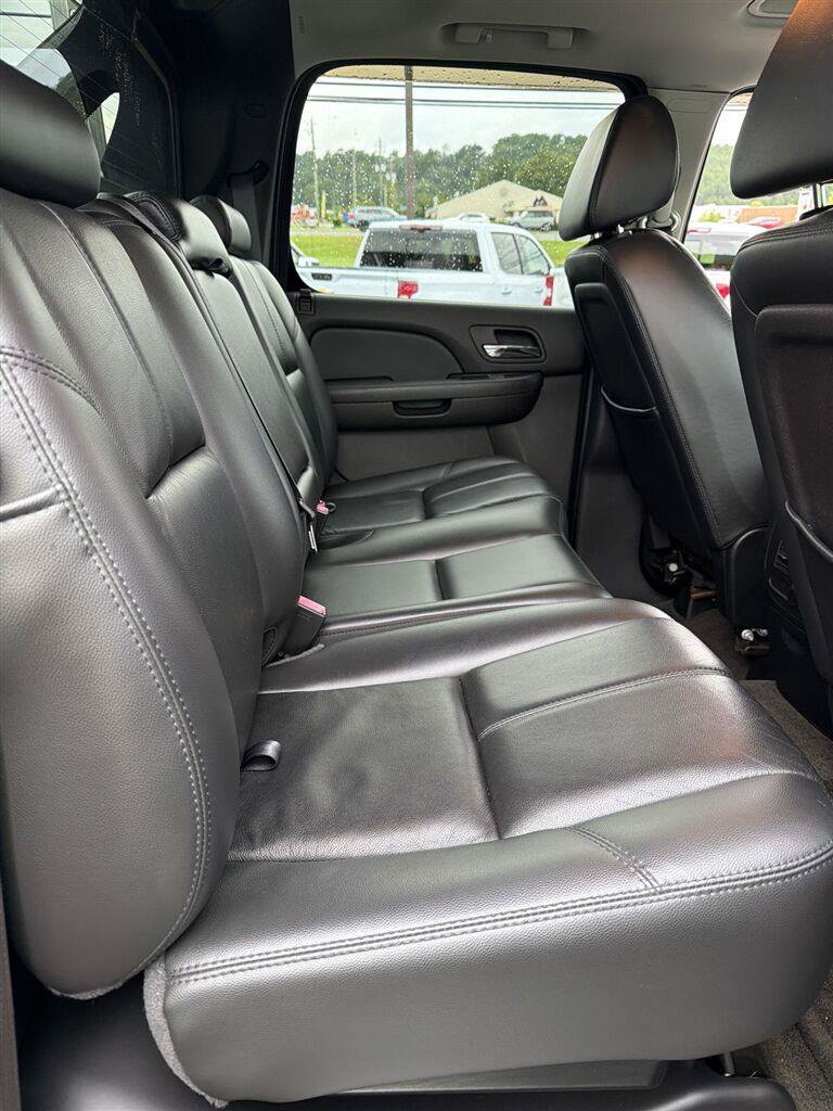 Used 2008 Chevrolet Avalanche LT w/ LT Preferred Equipment Group RWD image 26