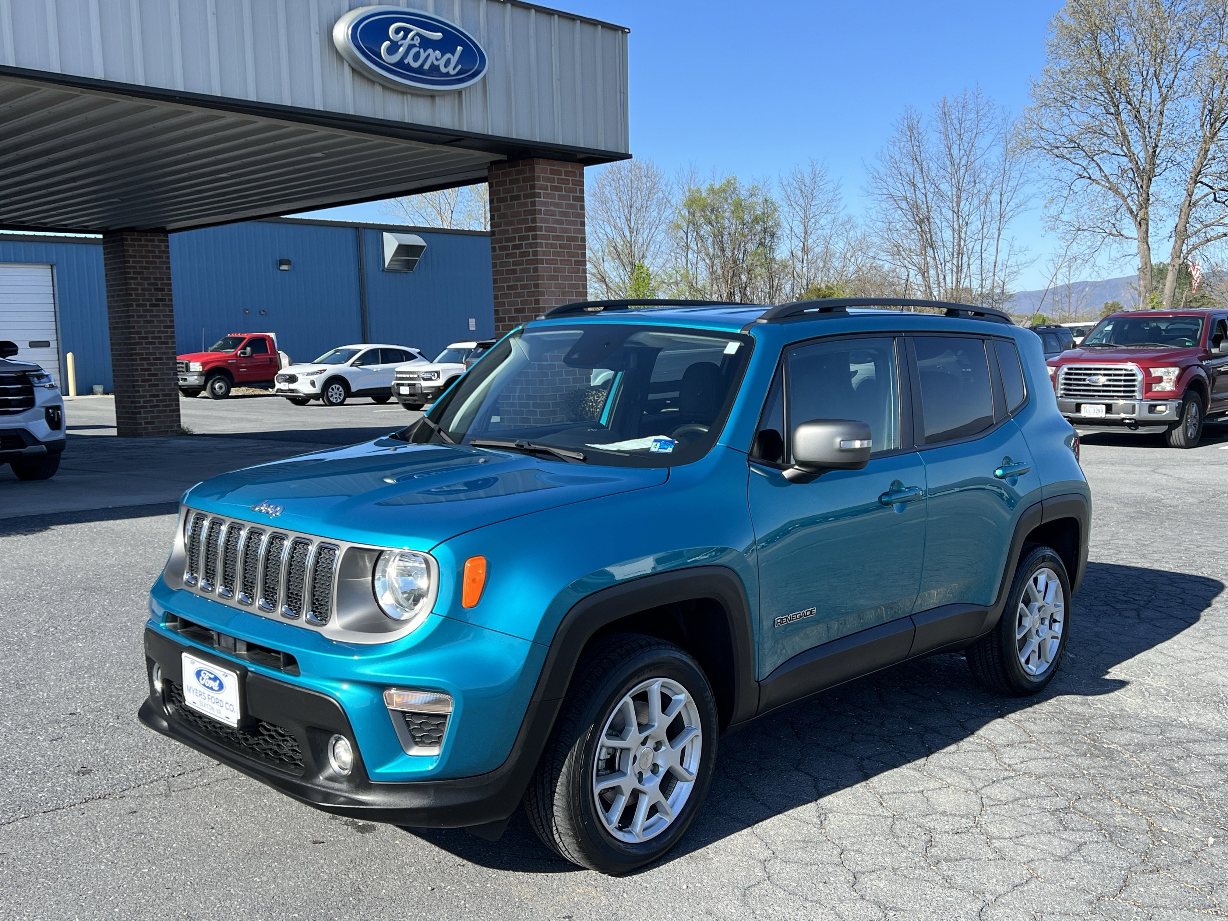 Used 2021 Jeep Renegade Limited AWD/4WD image 2