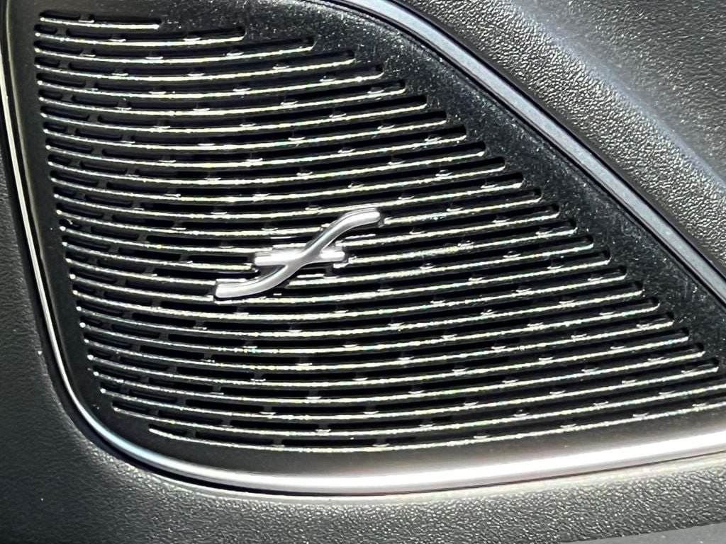 New 2026 Mercedes-Benz C 300 4MATIC Sedan image 18