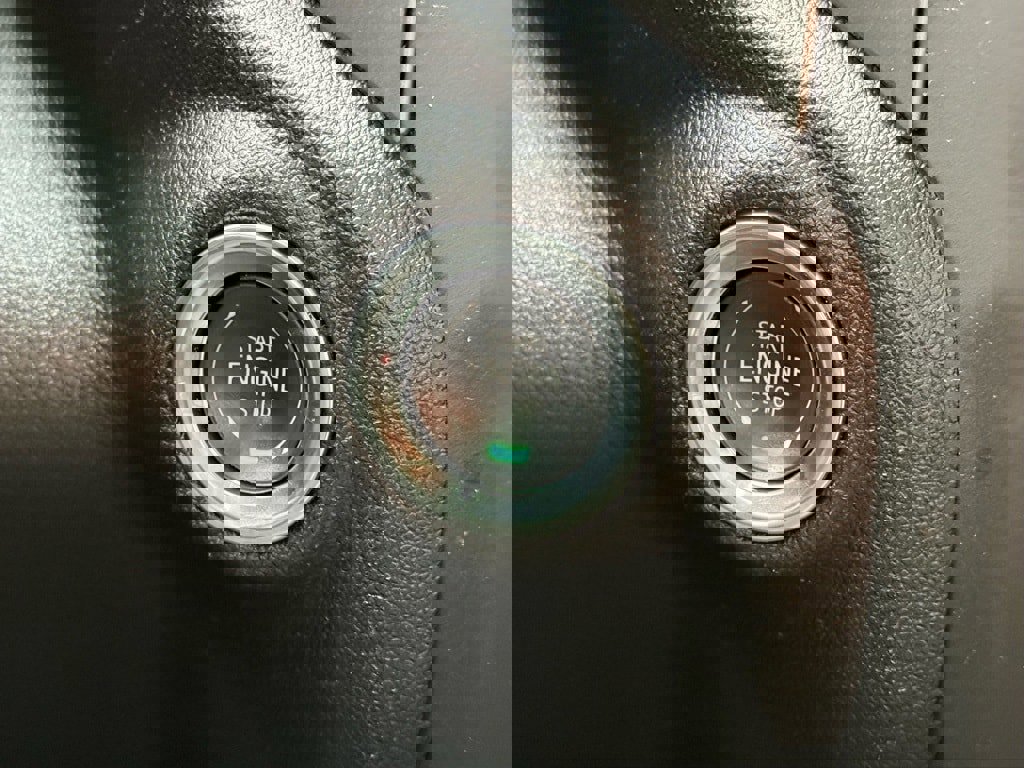 Used 2025 Chevrolet Silverado 2500 Custom w/ Custom Convenience Package image 23