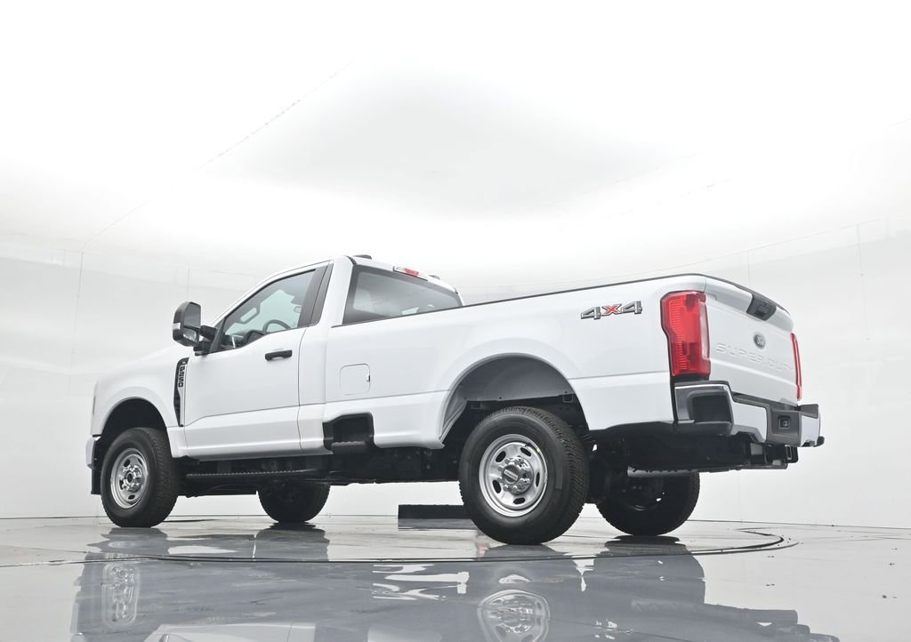 New 2026 Ford F250 XL w/ XL Chrome Package image 45