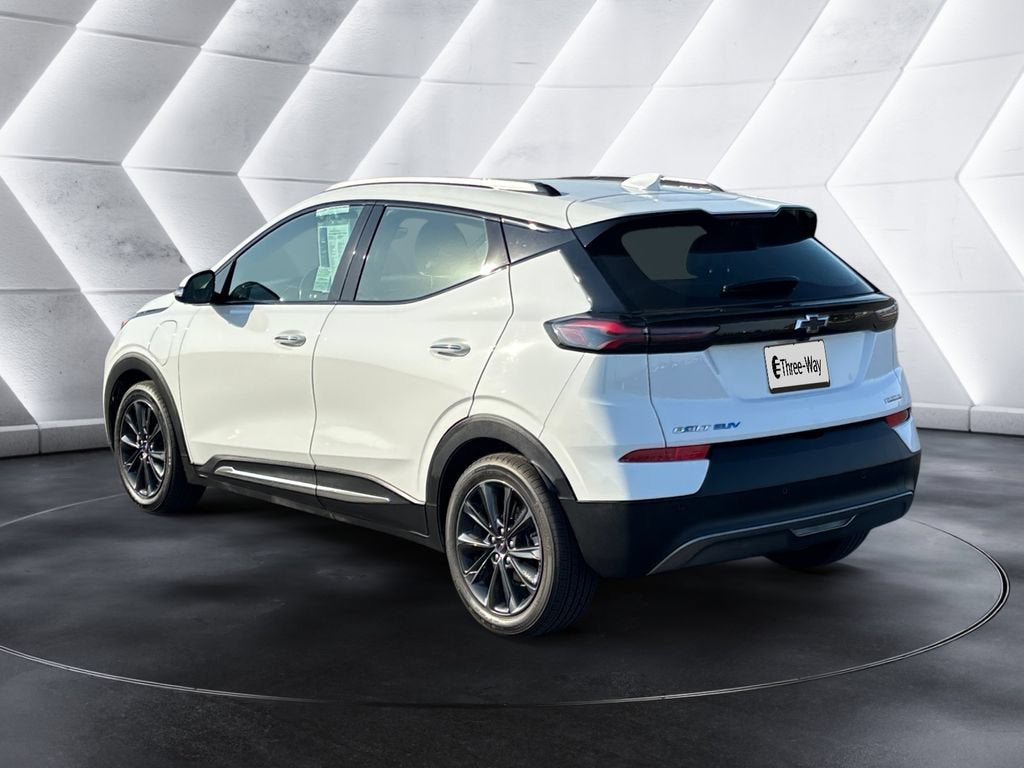 Certified 2022 Chevrolet Bolt EUV Premier w/ Launch Edition FWD image 3