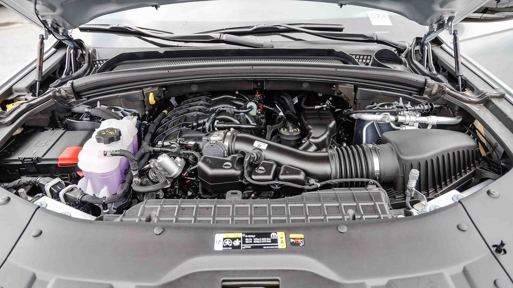 New 2025 Jeep Grand Cherokee L Limited w/ Black Appearance Package image 29