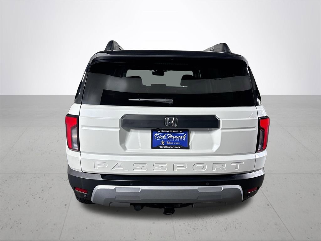 Certified 2026 Honda Passport RTL image 8