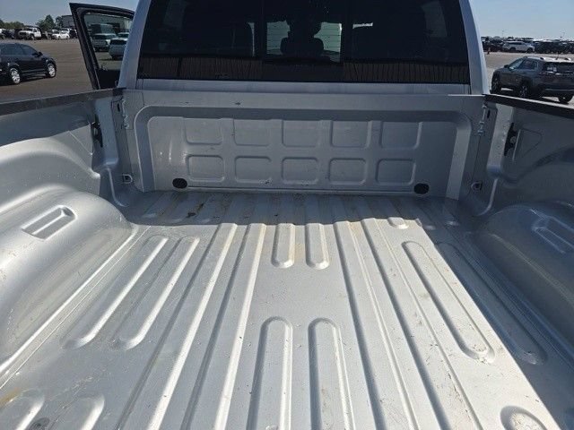 Used 2026 RAM 2500 Laramie AWD/4WD image 16
