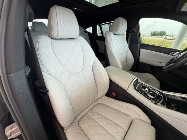 Certified 2024 BMW X6 xDrive40i w/ Executive Package AWD/4WD image 35