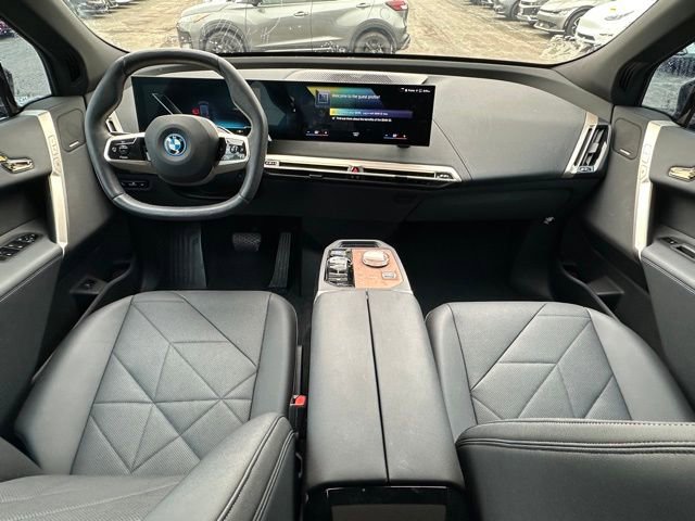 Used 2023 BMW iX xDrive50 w/ Ultimate Package 2 image 14