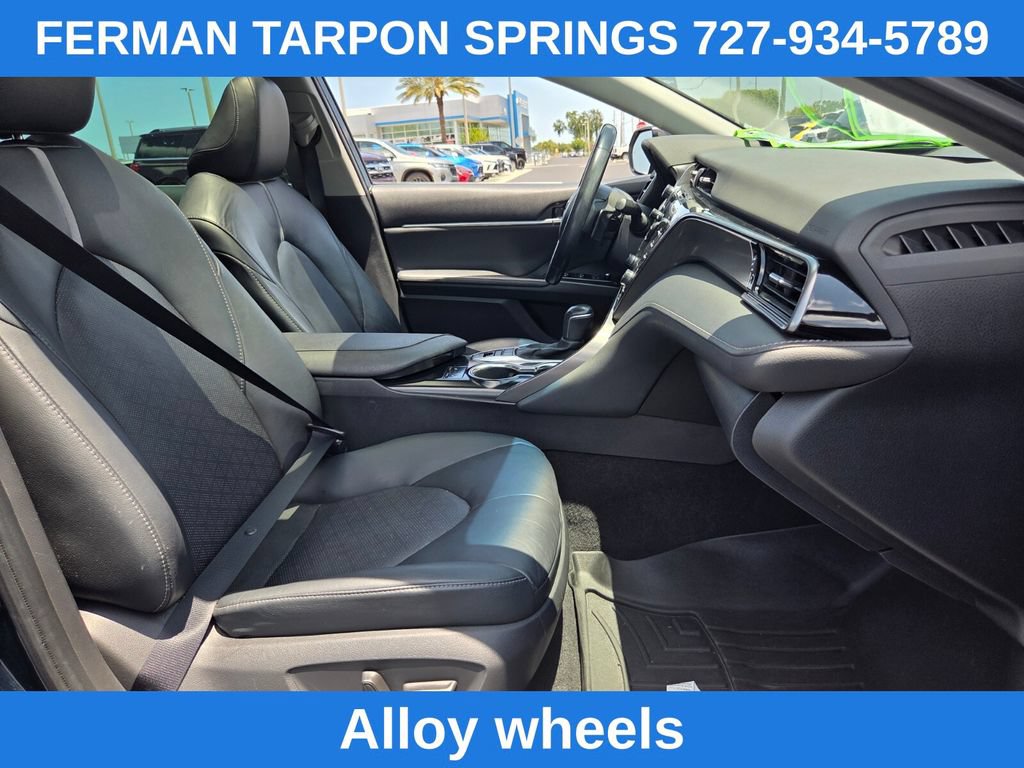 Used 2020 Toyota Camry XSE FWD image 22