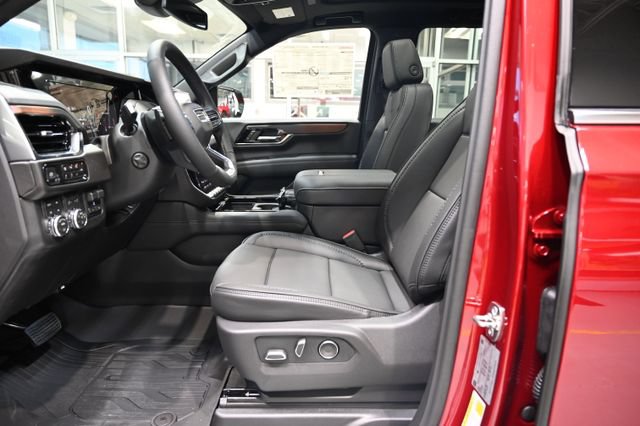 New 2026 GMC Yukon XL Denali w/ Sun & Power Step Package AWD/4WD image 11