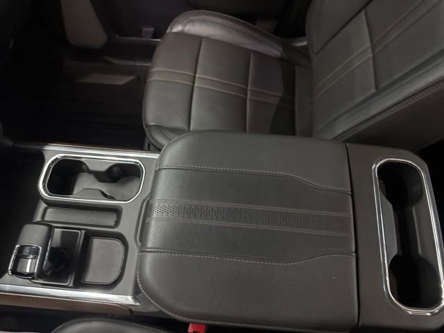 Used 2024 Chevrolet Silverado 1500 High Country w/ High Country Premium Package image 15