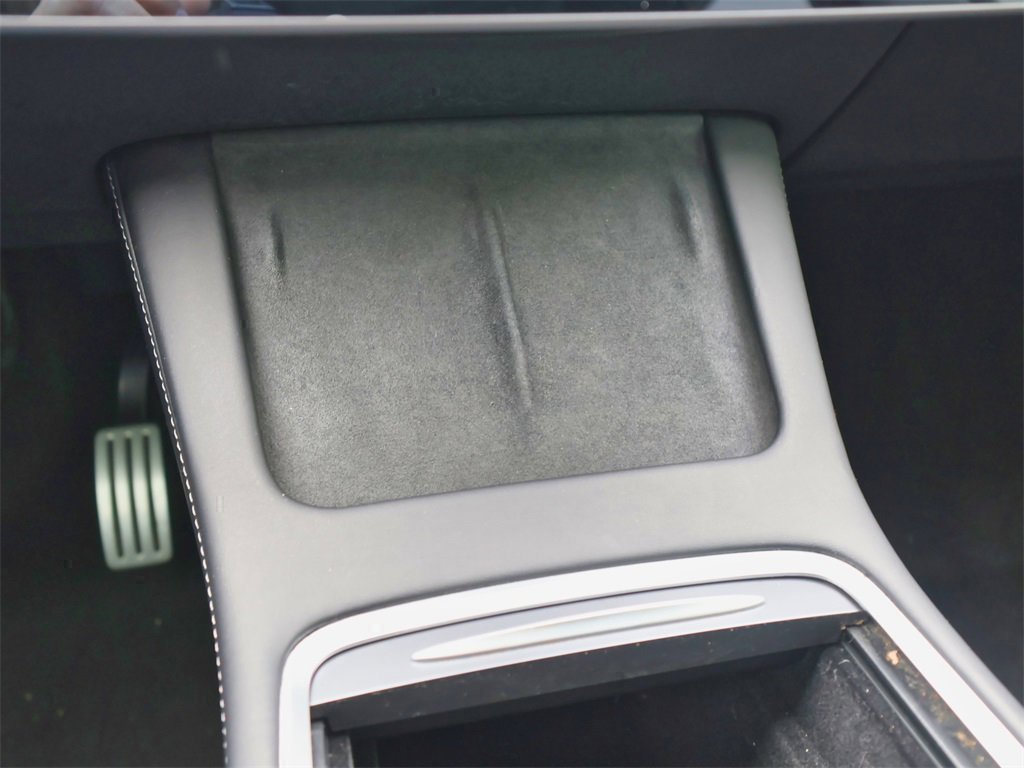 Used 2021 Tesla Model Y Performance image 35