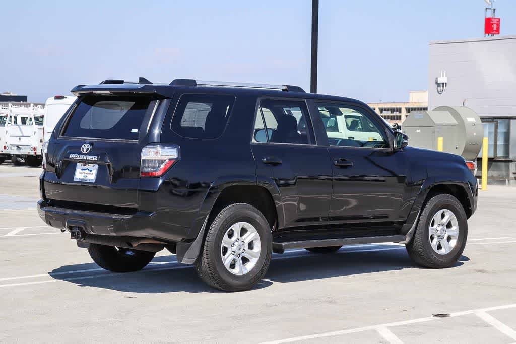 Used 2024 Toyota 4Runner SR5 Premium AWD/4WD image 4