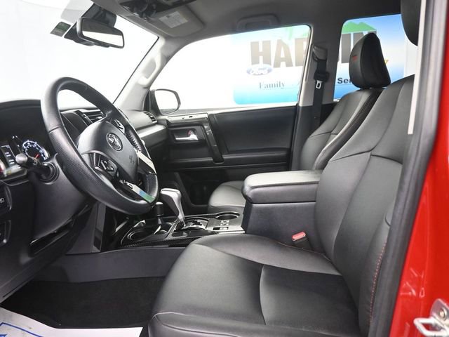 Used 2024 Toyota 4Runner TRD Off-Road Premium image 12