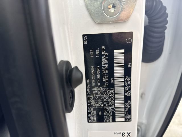 Certified 2022 Lexus GX 460 Luxury w/ Sport Design Package image 39