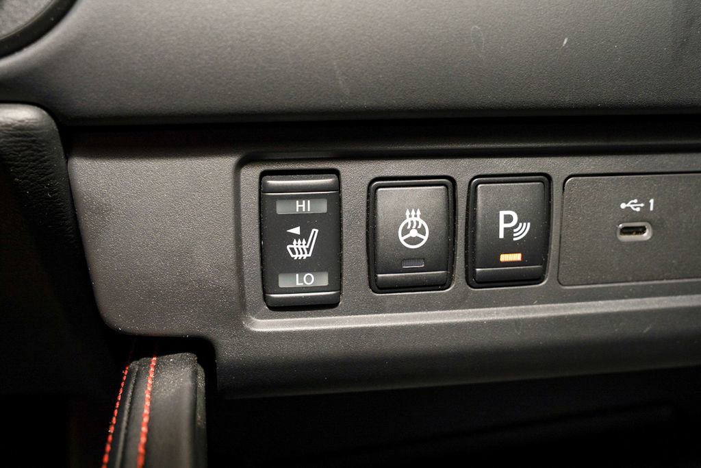 Certified 2024 Nissan Frontier PRO-4X w/ Pro Convenience Package AWD/4WD image 15