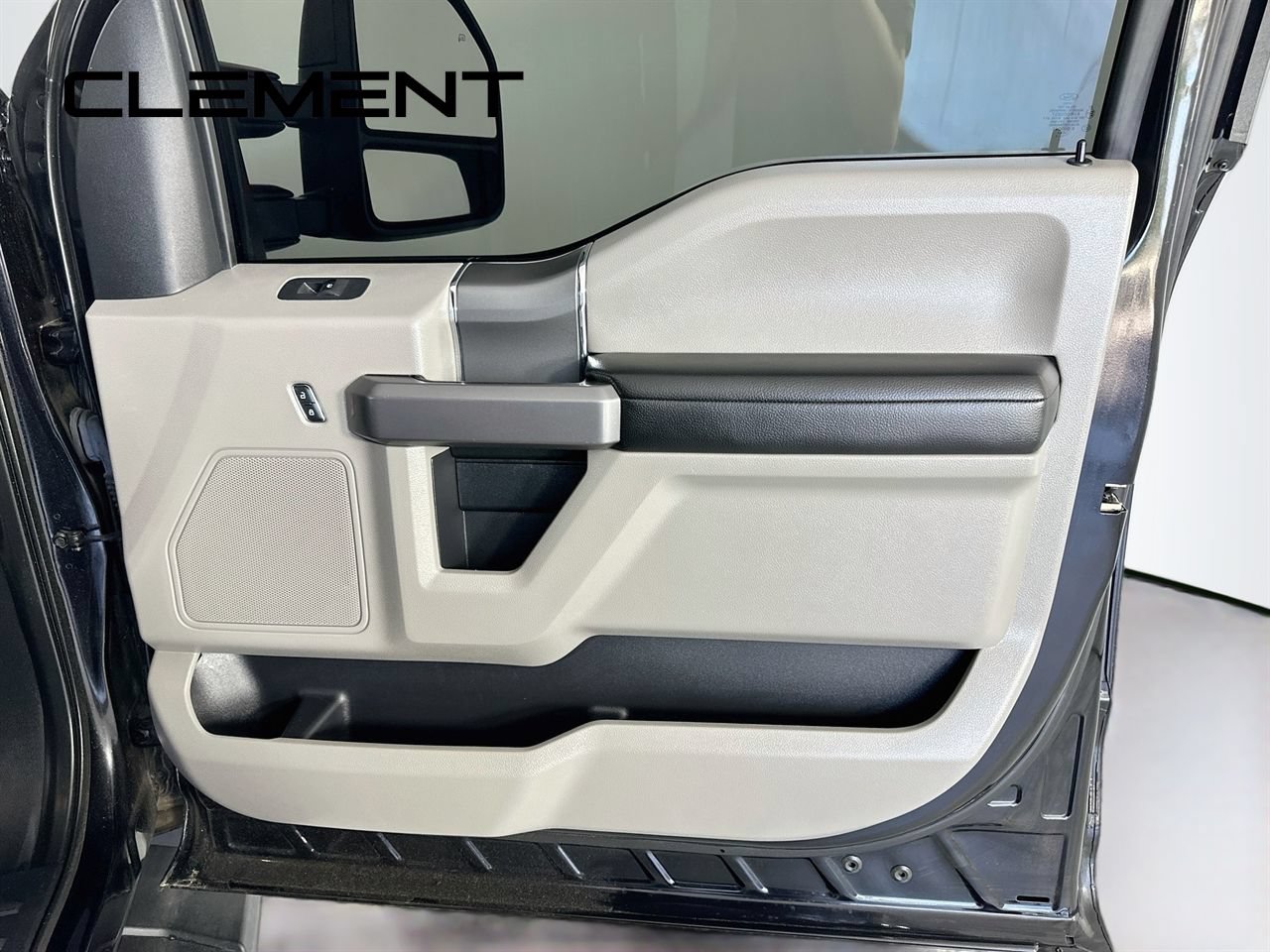 Used 2020 Ford F150 XLT w/ XTR Package AWD/4WD image 33