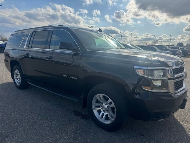 Used 2010 Chevrolet Tahoe LT w/ Luxury Package AWD/4WD image 3