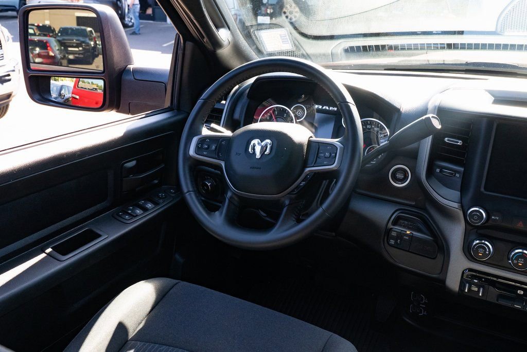 Used 2024 RAM 2500 Tradesman w/ Chrome Appearance Group image 9