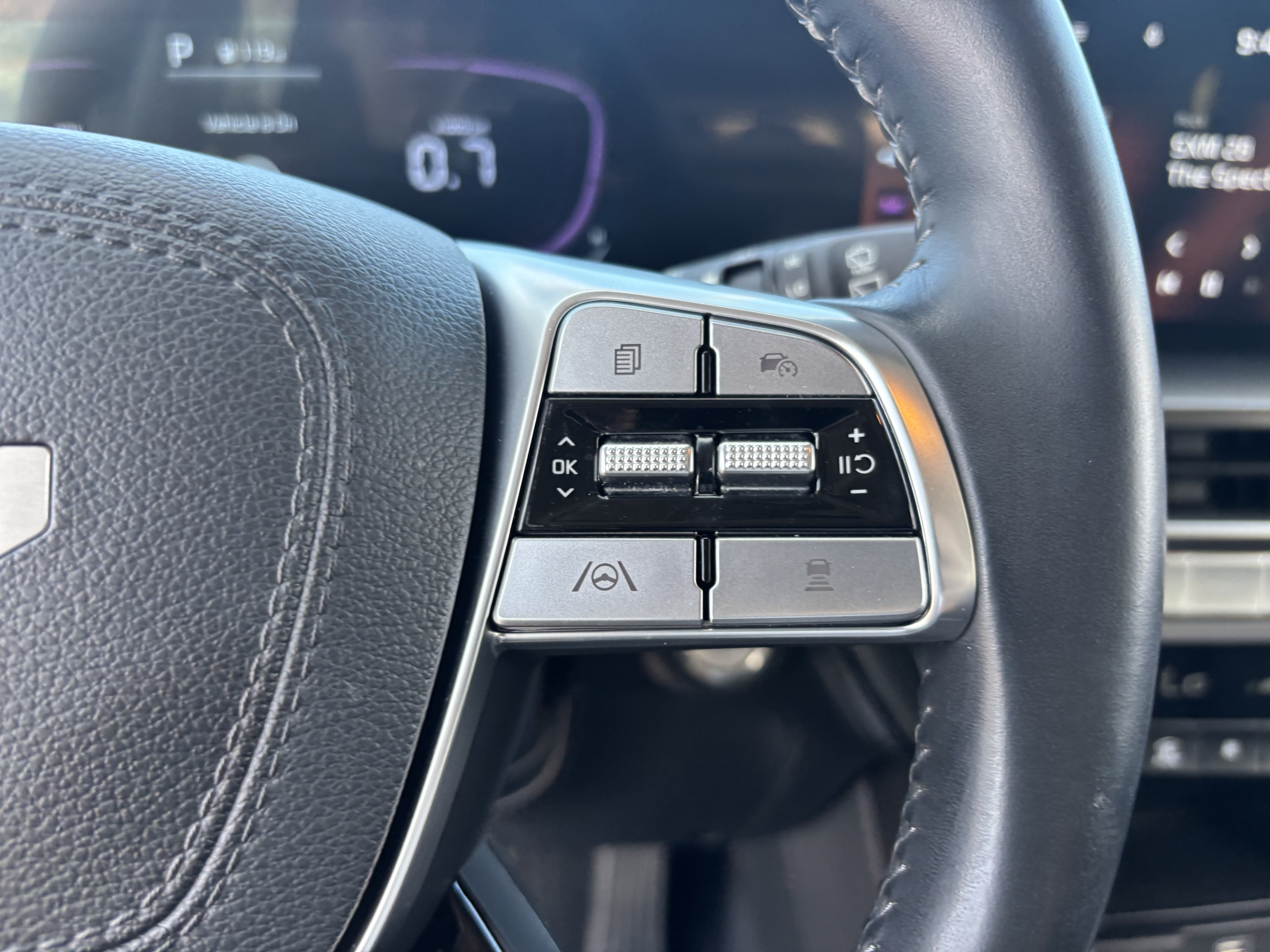 Certified 2024 Kia Telluride LX AWD/4WD image 26