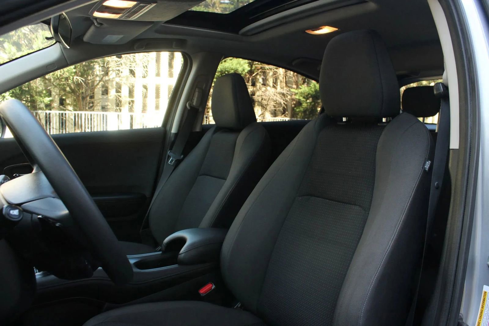 Used 2020 Honda HR-V EX image 16