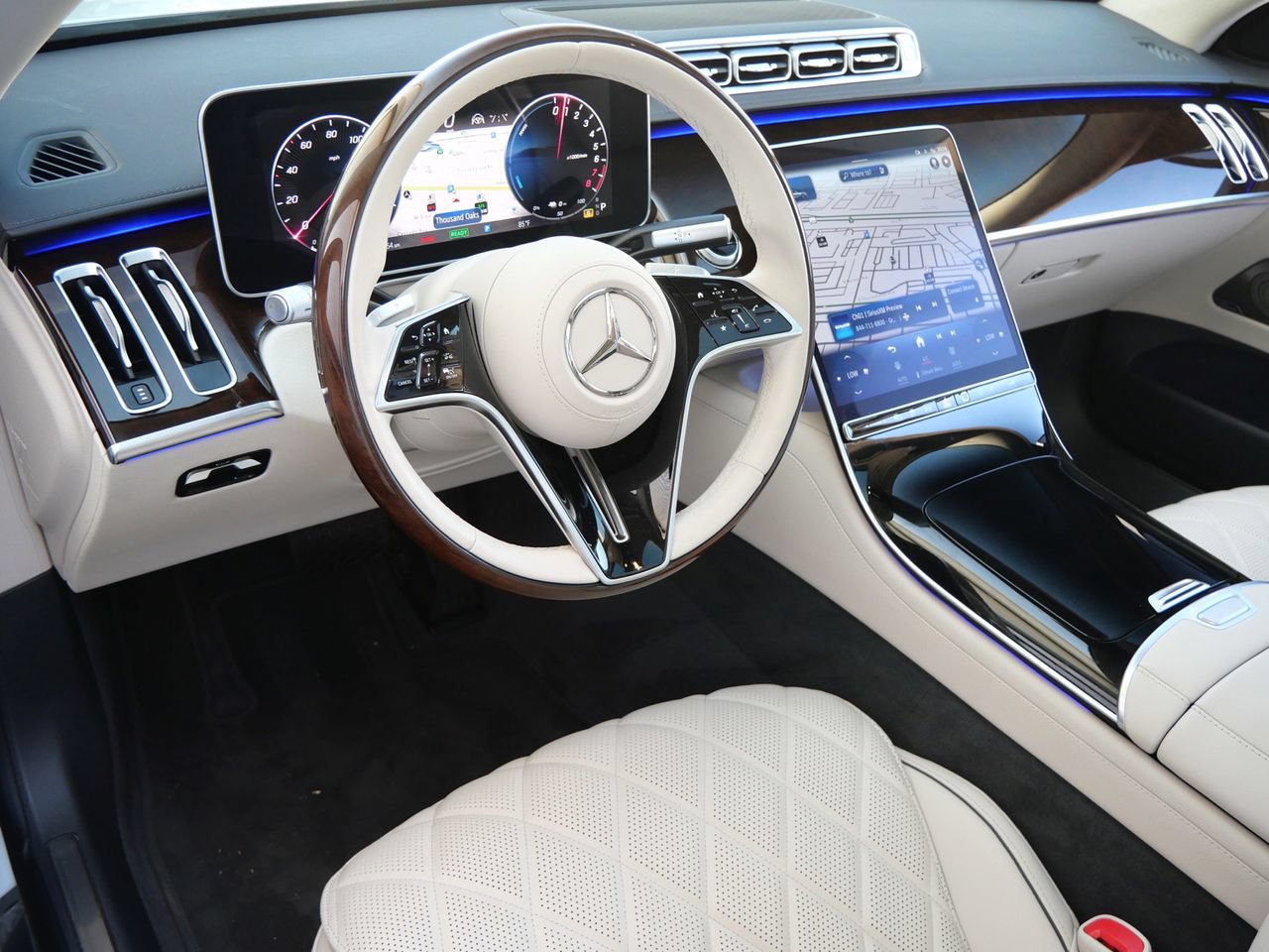 Used 2025 Mercedes-Benz S 580e 4MATIC Sedan image 9