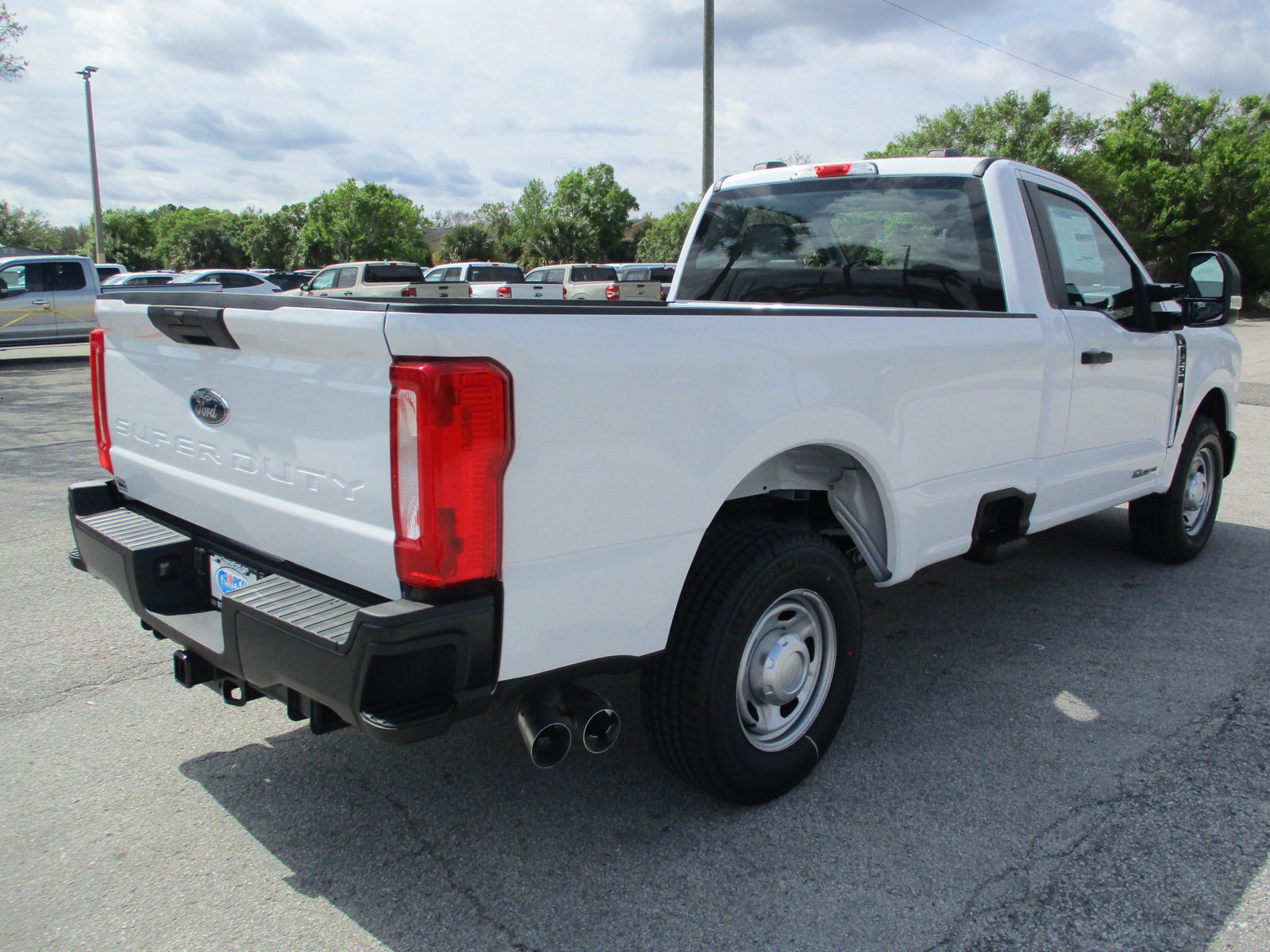 New 2025 Ford F250 XL w/ XL Driver Assist Package RWD image 7