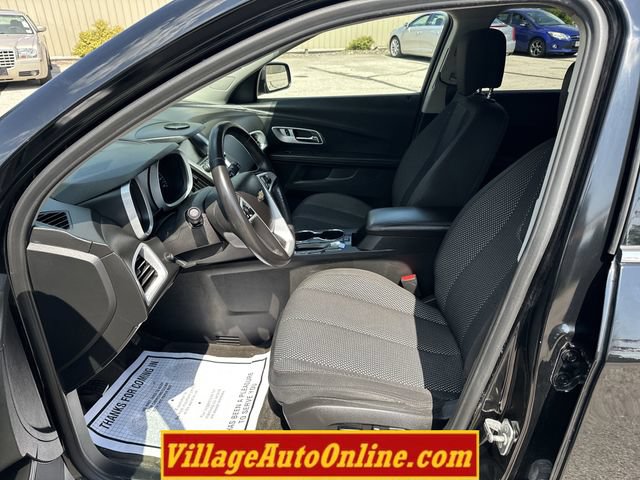 Used 2017 Chevrolet Equinox LT w/ Convenience Package AWD/4WD image 12