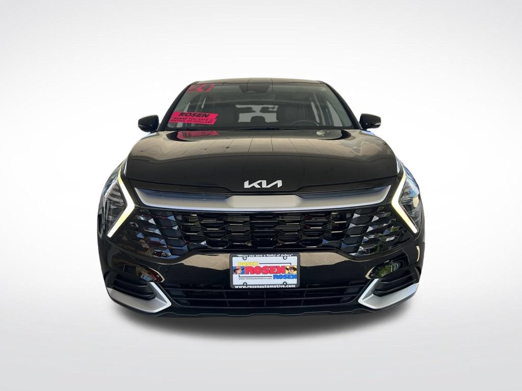 Certified 2024 Kia Sportage EX FWD image 2