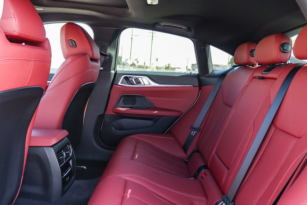 Certified 2025 BMW i4 eDrive40 RWD image 20