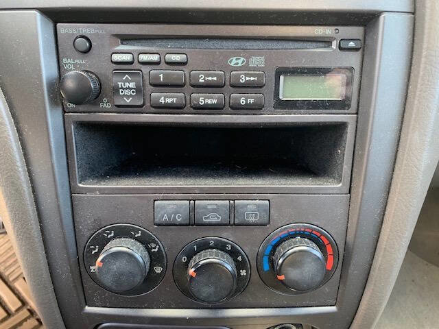 Used 2006 Hyundai Elantra GT image 16