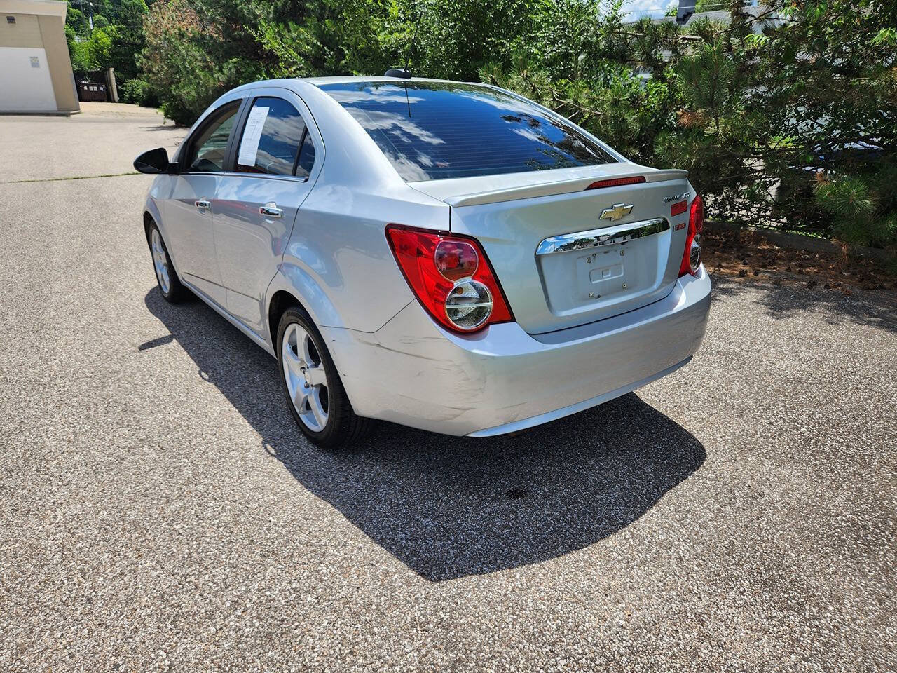 Used 2015 Chevrolet Sonic LTZ FWD image 16