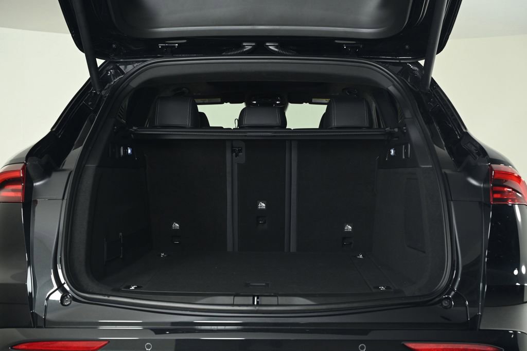 New 2025 Maserati Grecale GT image 26