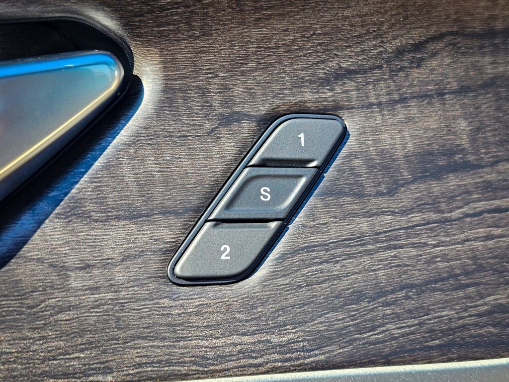 New 2026 Jeep Grand Cherokee Limited AWD/4WD image 10