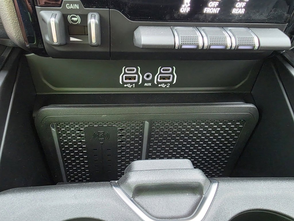New 2026 RAM 1500 4x4 Crew Cab image 16
