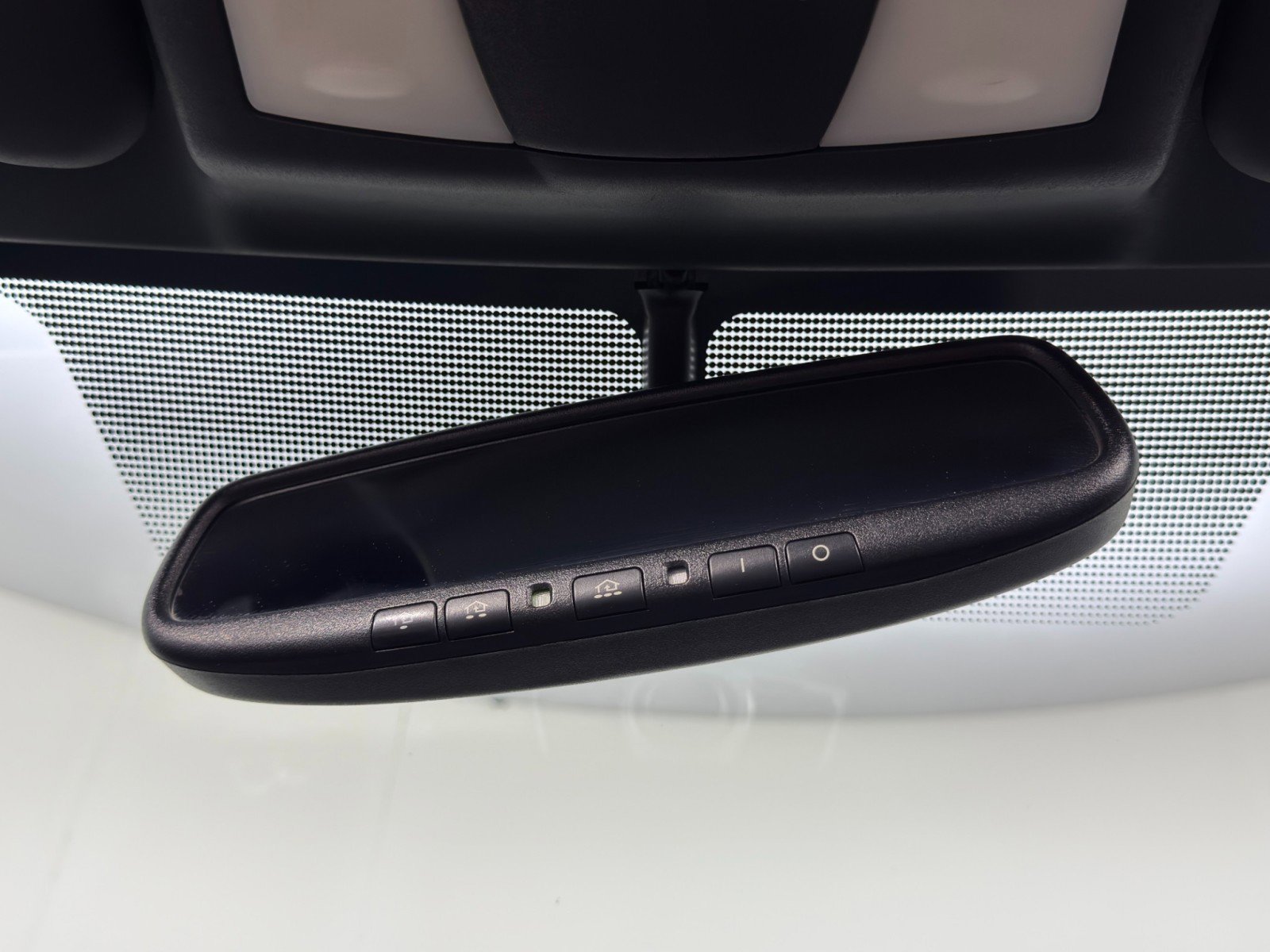 Used 2010 Nissan 370Z Touring w/ Sport Pkg image 30