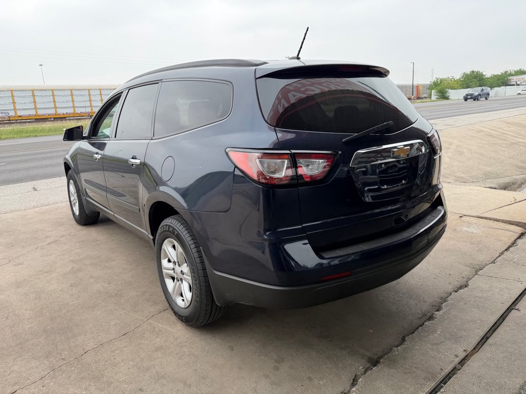 Used 2015 Chevrolet Traverse LS FWD image 22