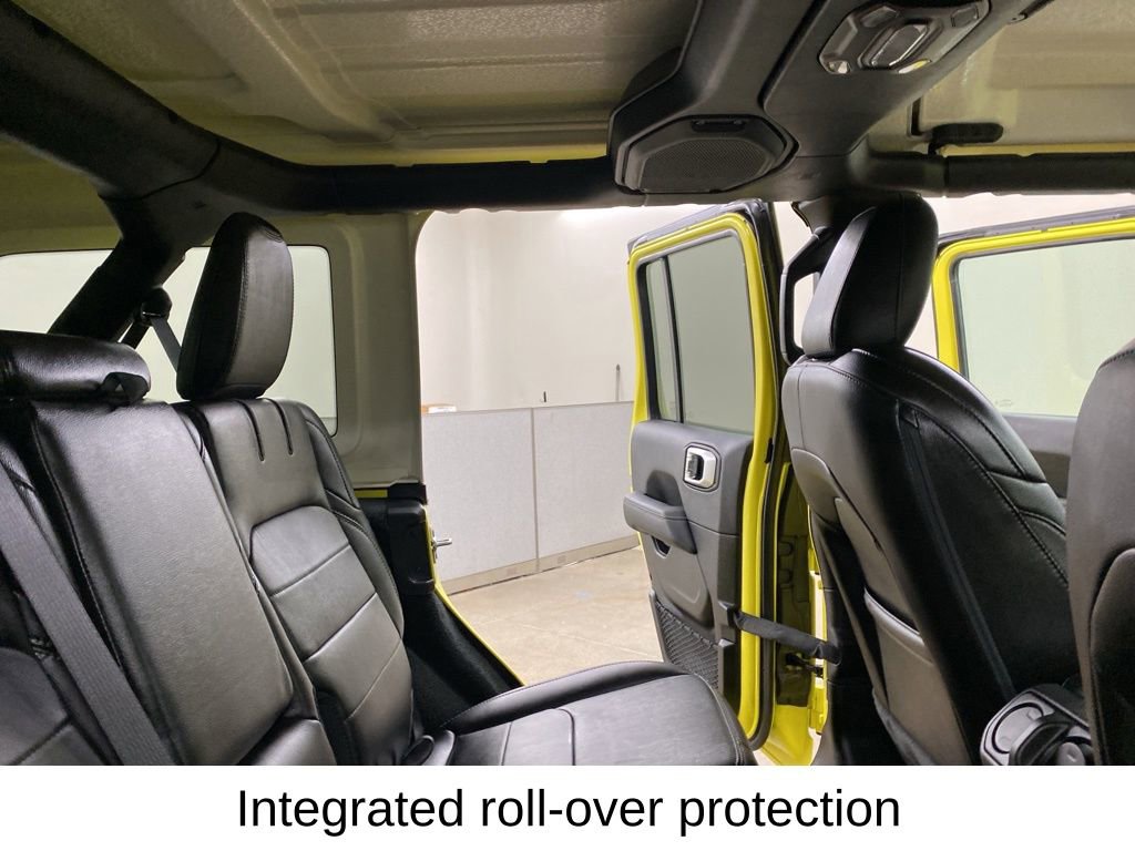 Used 2023 Jeep Wrangler Unlimited Sahara w/ Cold Weather Group image 27